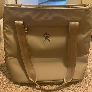 Hydroflask lunch bag